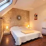 Geraeumiges Haus - Glueck In Unserem Pre By Interhome Semesterbostad *