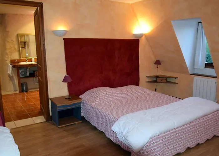 Geraeumiges Haus - Glueck In Unserem Pre By Interhome